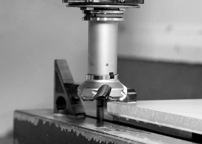 Logo kompanije Tim Pack